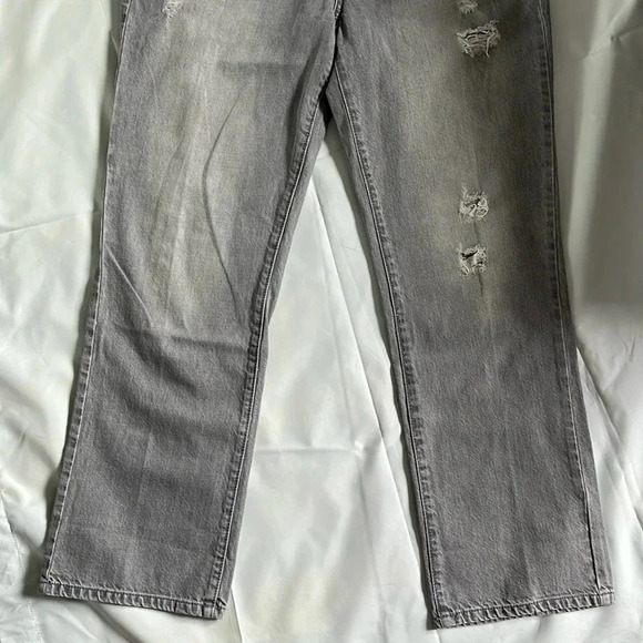 Boyfriend Distressed Mid-rise Y2K Jeans, Size  30 - Picture 4 of 12